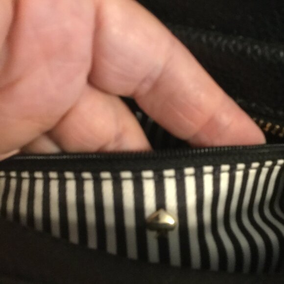 Kate Spade crossbody black and pink purse comes with dust bag clean condition - Picture 7 of 9